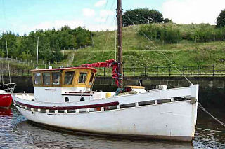 BM on the river Tyne